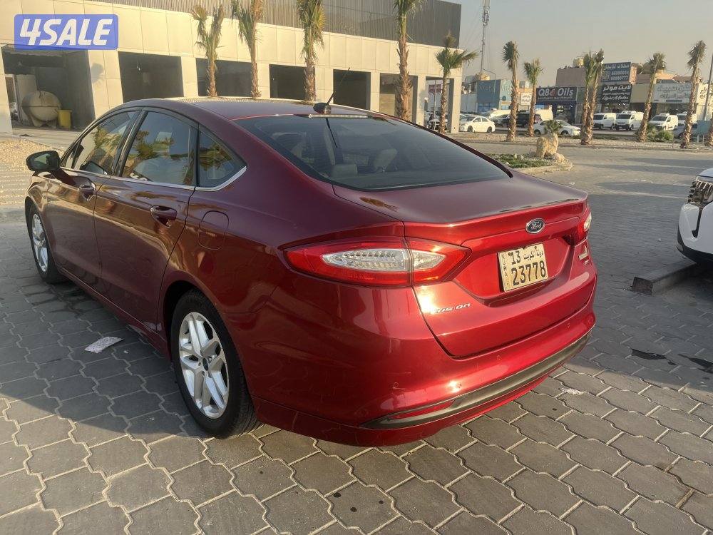 للبيع فورد فيوجن موديل 20143