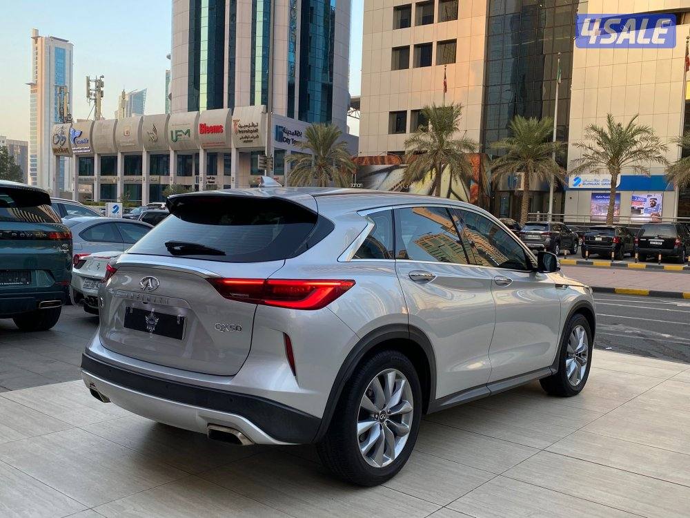 انفينيتي QX50 موديل 2021 عداد 29 الف كيلو فقط سيرفس منتظم صبغ الوكاله3