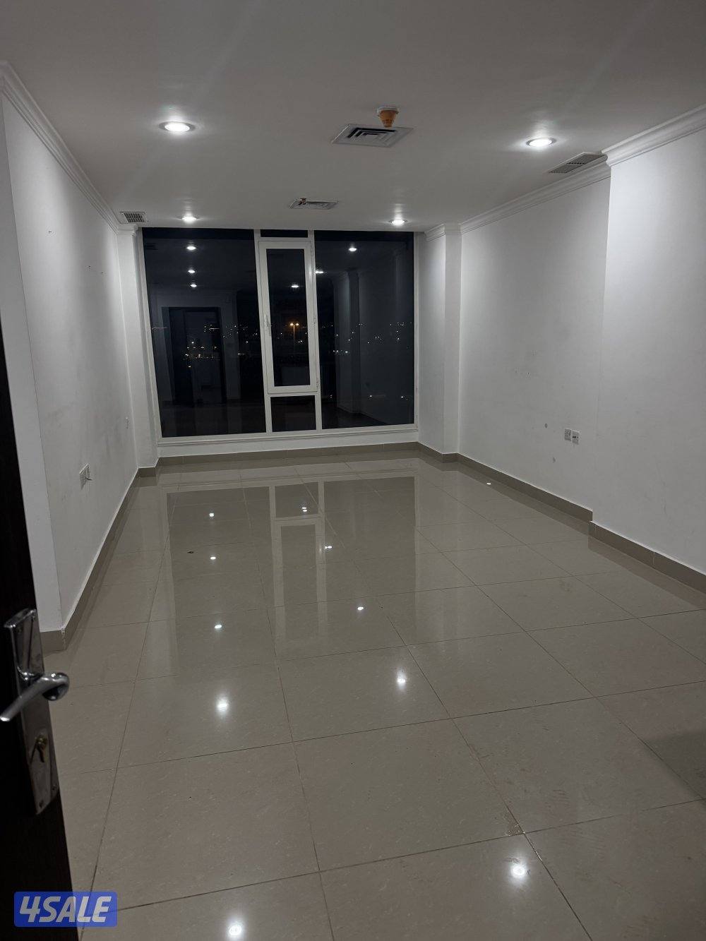 شقه نظيفه بالمهبوله وبعمارة نظيفه1