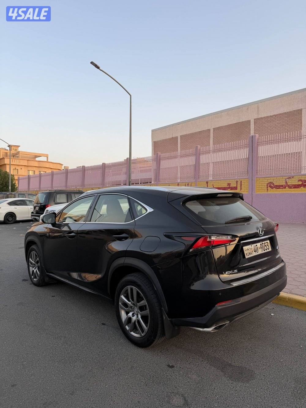 لكزس NX200T وارد الساير1