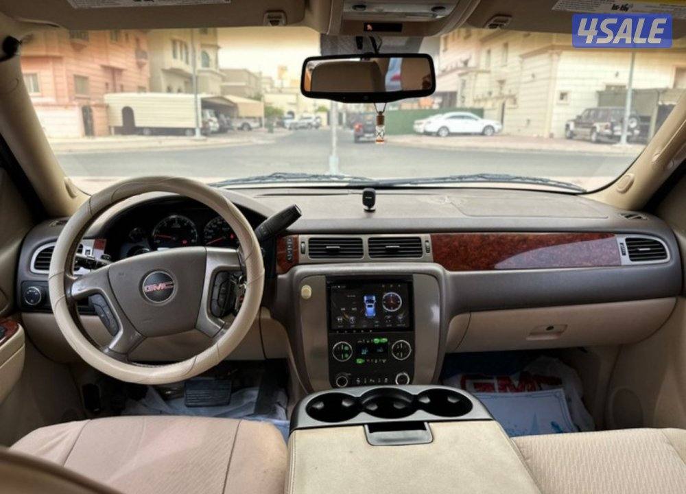 للبيع  جي ام سي يوكن XL المالك الأول سيرفس منتظم بالوكالة5