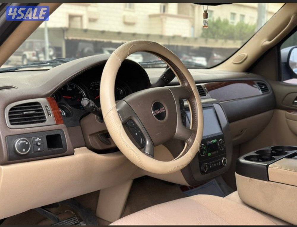 للبيع  جي ام سي يوكن XL المالك الأول سيرفس منتظم بالوكالة6