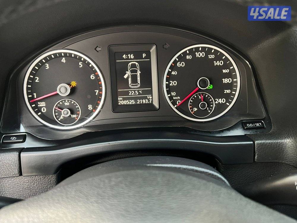 للبيع فولكس واجن موديل 20122