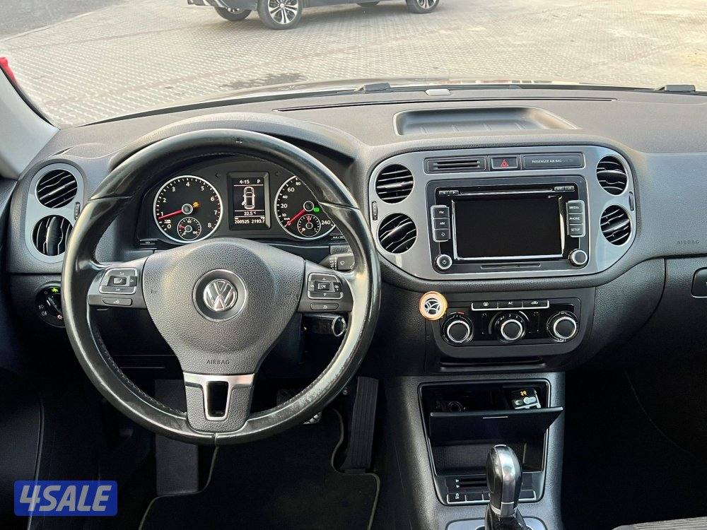 للبيع فولكس واجن موديل 20125