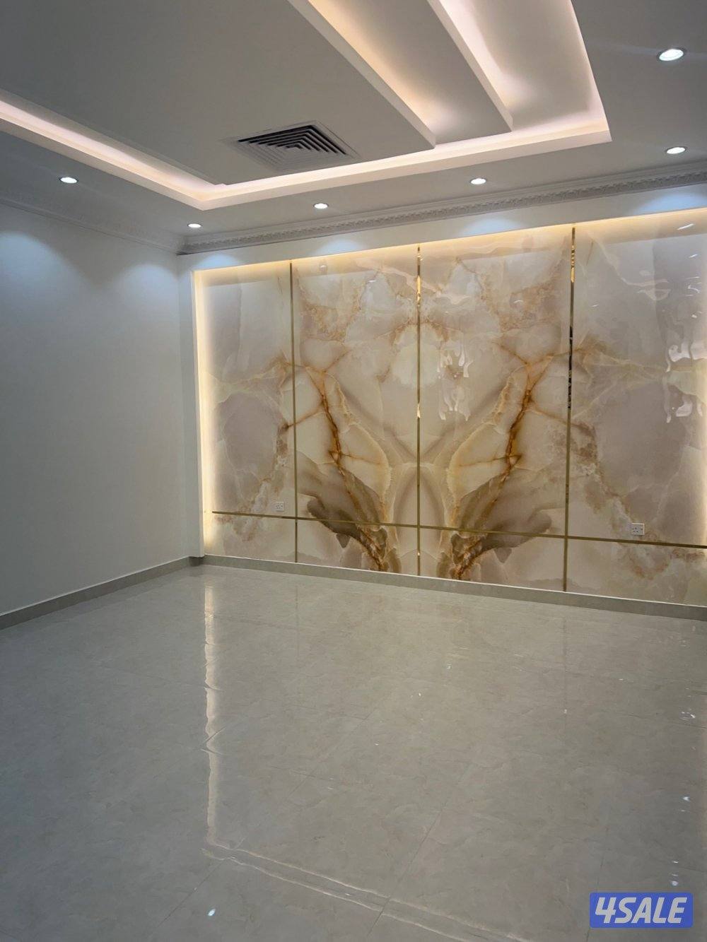 للايجار شقه بالصباحيه قطعه3 وشقه ف العقيله1