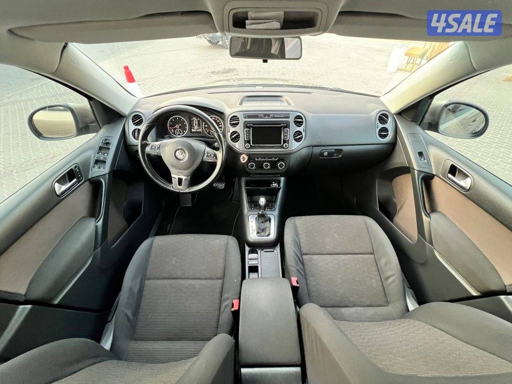 للبيع فولكس واجن موديل 20128