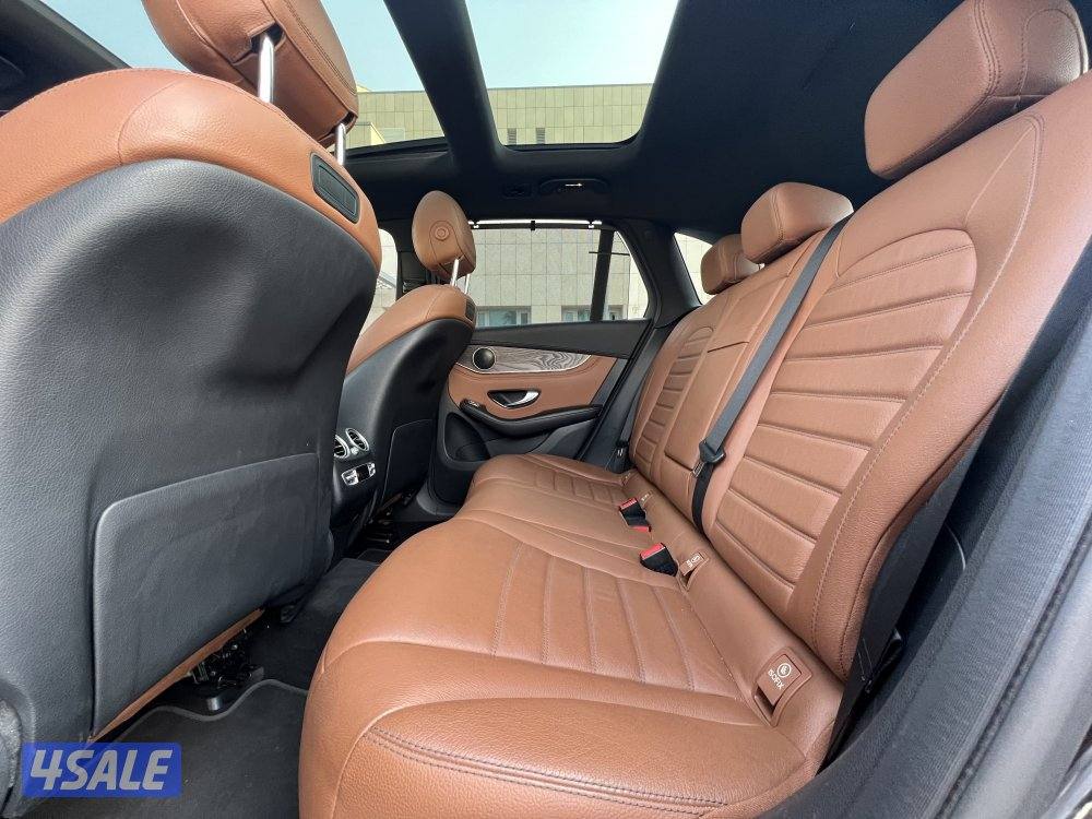للبيع مرسيدس GLC موديل 2019 ( عـداد 85 فـقـط ) شـرط الـفـحـص10