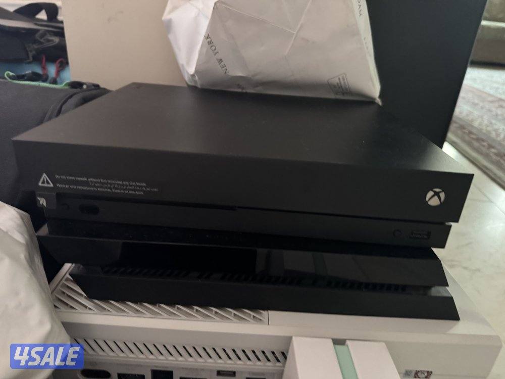 جهاز اكسبوكس ون اكس مستعمل xbox one x used0