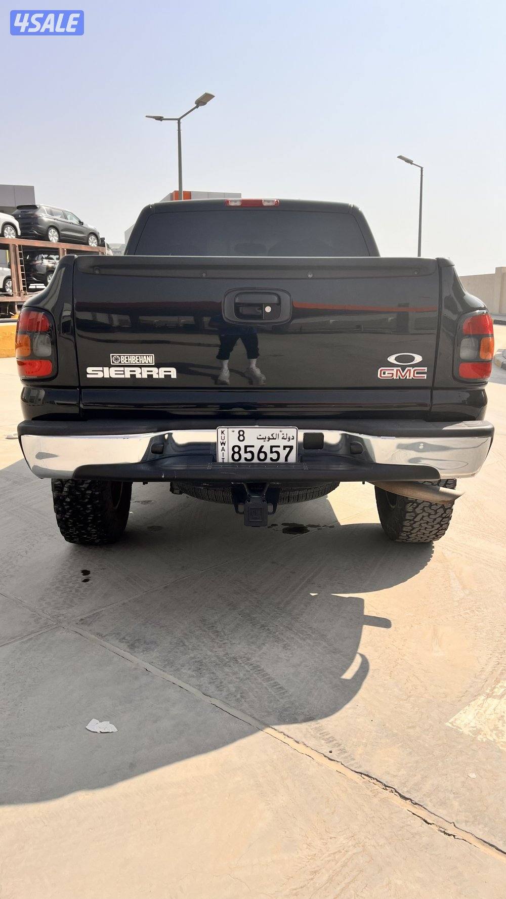 للبيع وانيت سييرا 20064