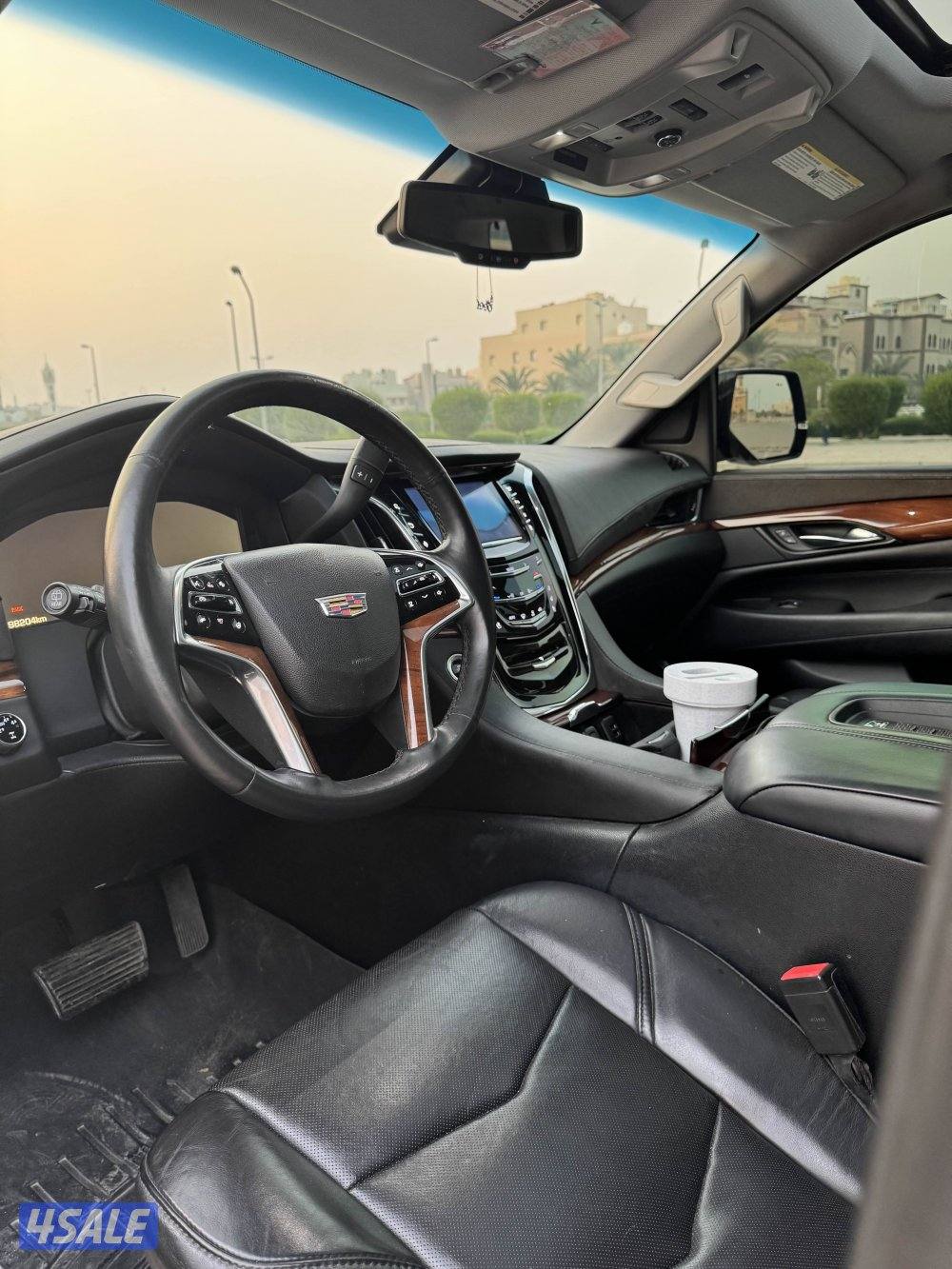 Escalade 2015 صبغ الوكاله4