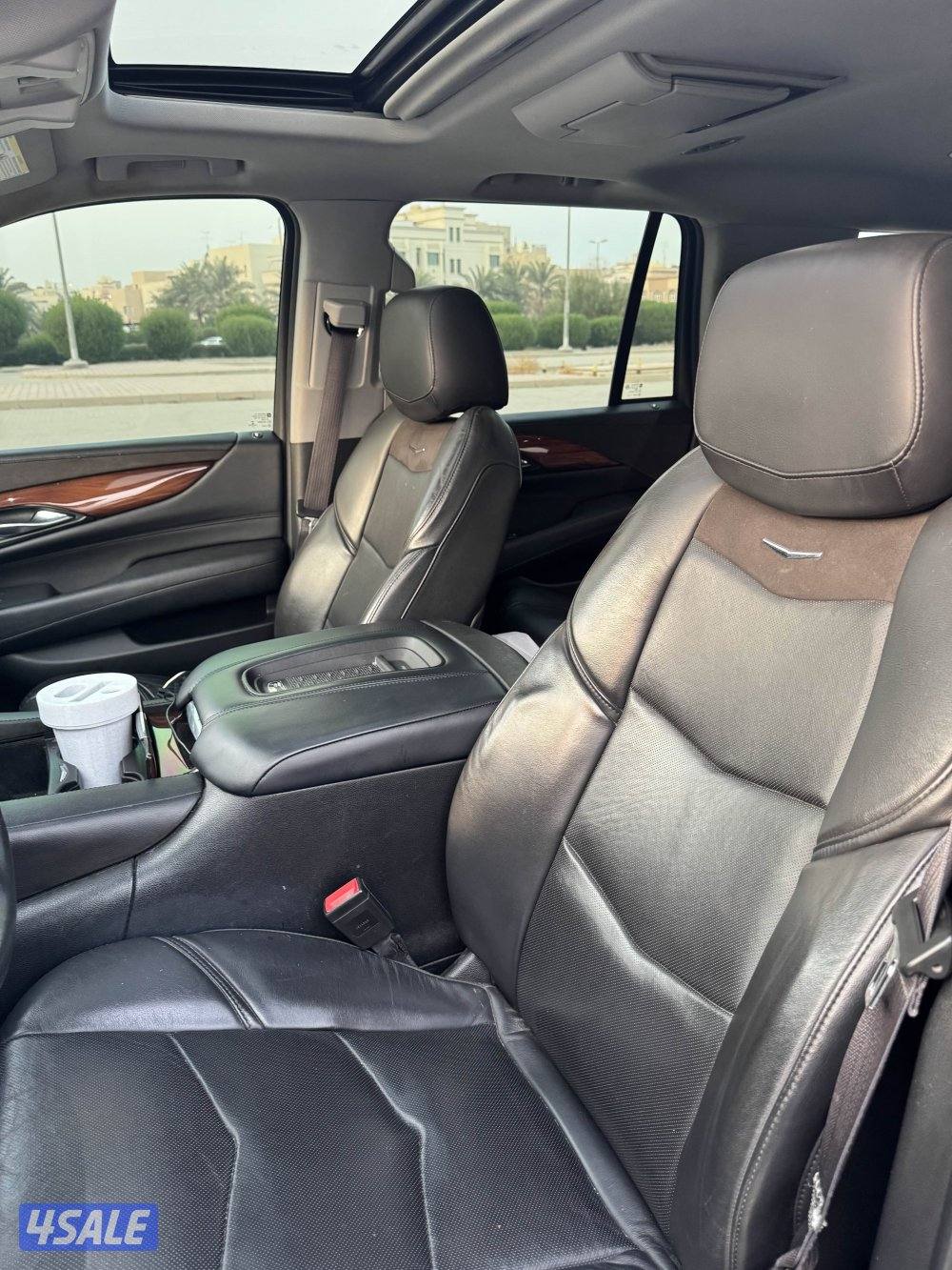 Escalade 2015 صبغ الوكاله5