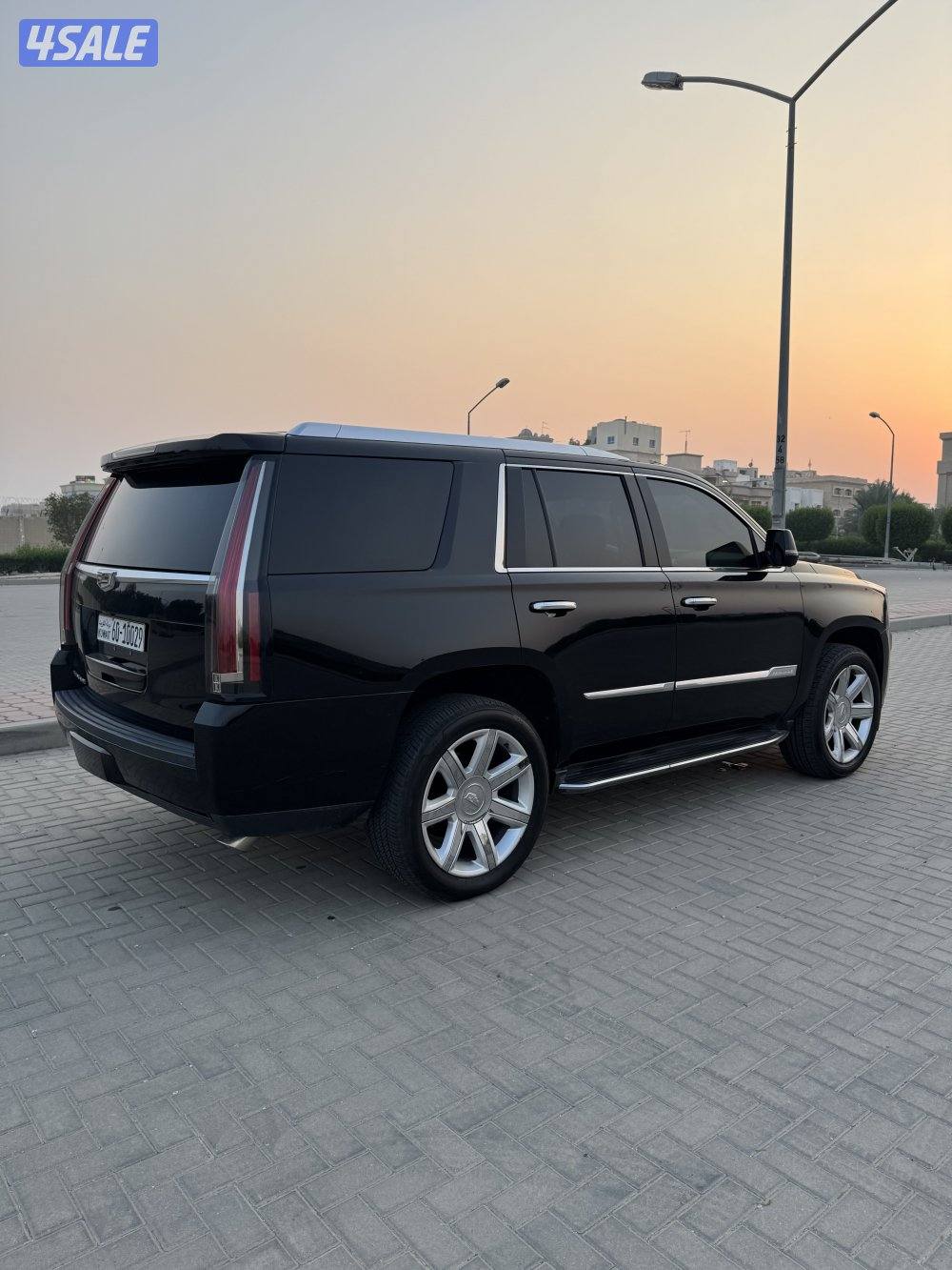 Escalade 2015 صبغ الوكاله3