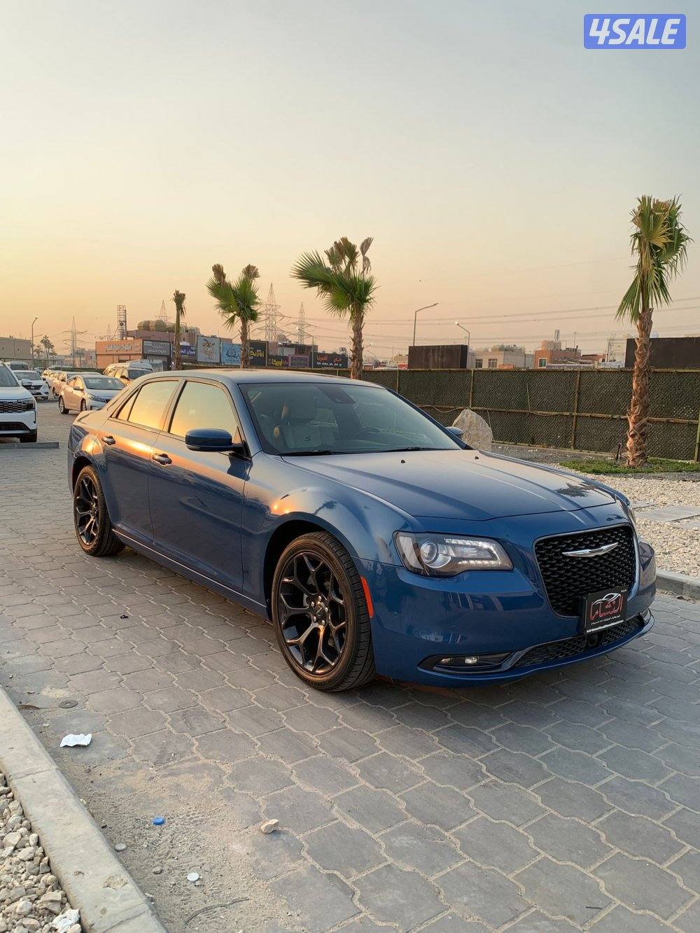 النشاما لبيع وشراء دوج كرايزلر 300S3