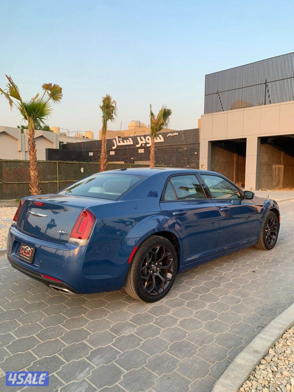 النشاما لبيع وشراء دوج كرايزلر 300S4