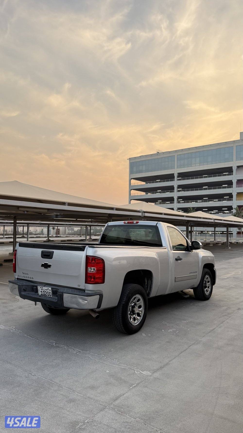 للبيع سلفرادو 2013 نظيف2