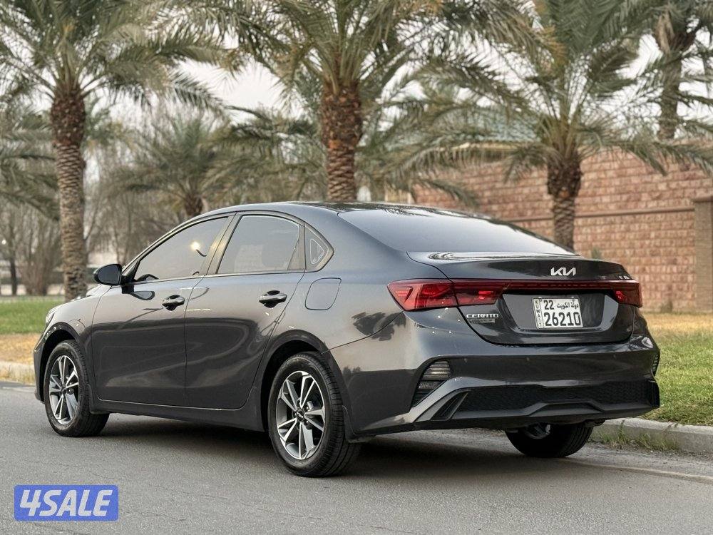 كيا سيراتو صبغ الوكالة1