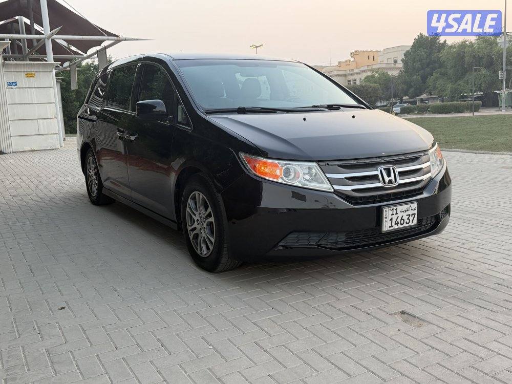 هوندا اوديسي 2013بحاله ممتازه3