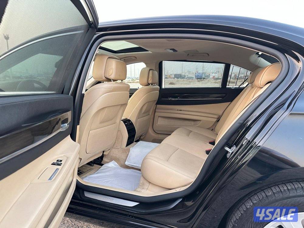 بي ام دبليو 730Li موديل ٢٠١٤ ماشي ١٠٣ ألف3