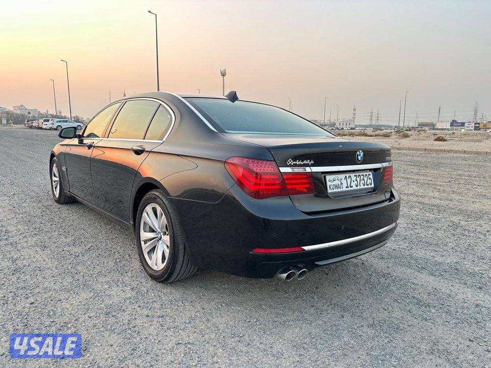 بي ام دبليو 730Li موديل ٢٠١٤ ماشي ١٠٣ ألف6