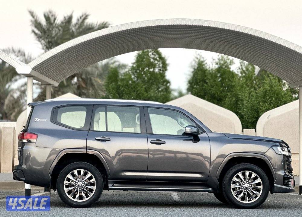 معرض القمة🚩3