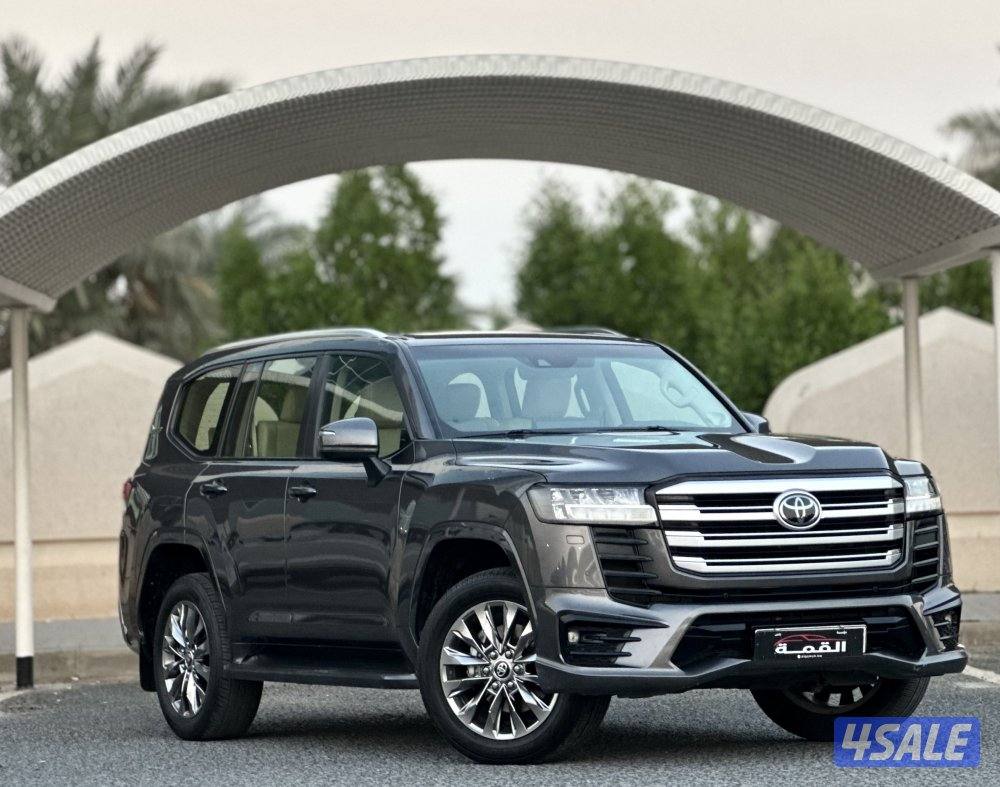 معرض القمة🚩4