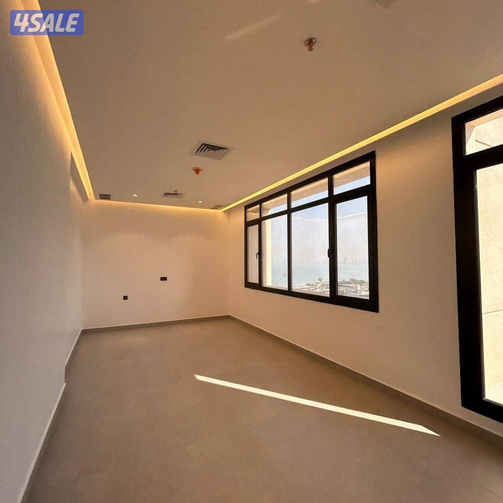 شقة نصف مفروشة بإطلالة بحرية للإيجار في ضاحية حصة المبارك1