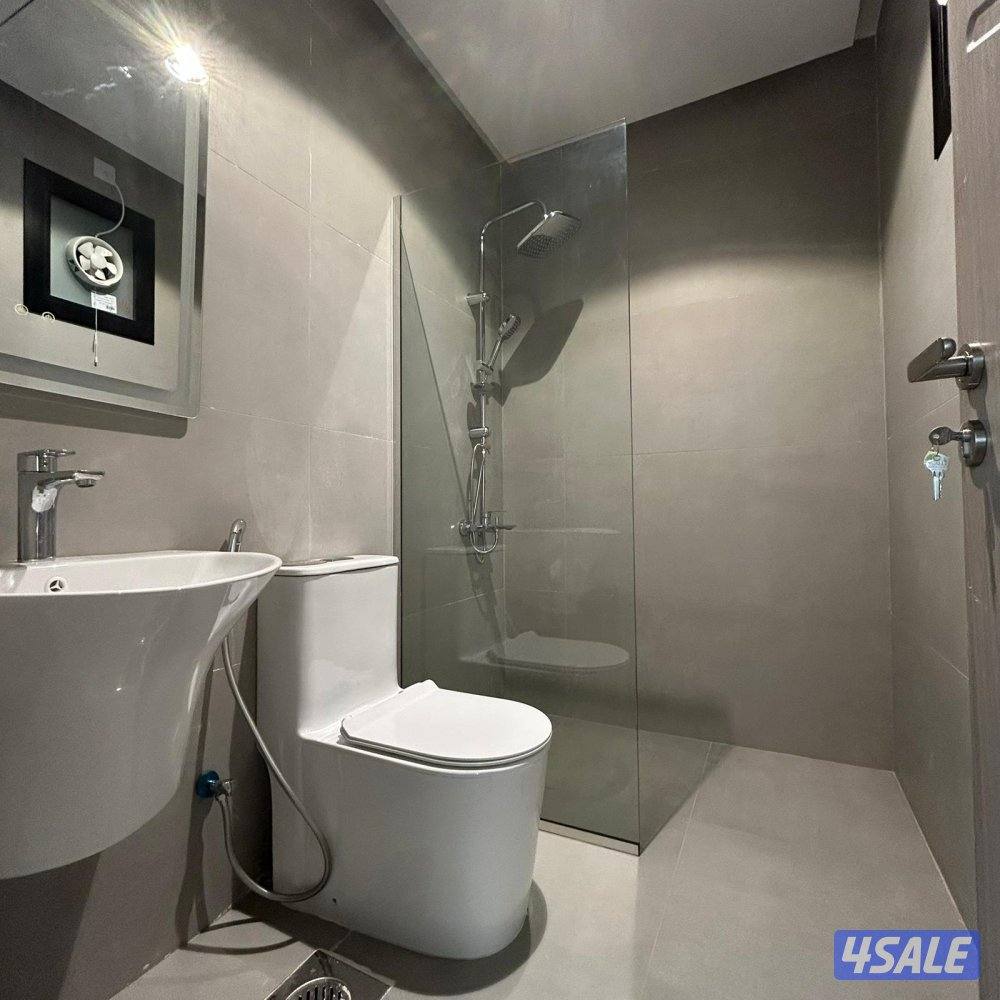 شقة نصف مفروشة بإطلالة بحرية للإيجار في ضاحية حصة المبارك5