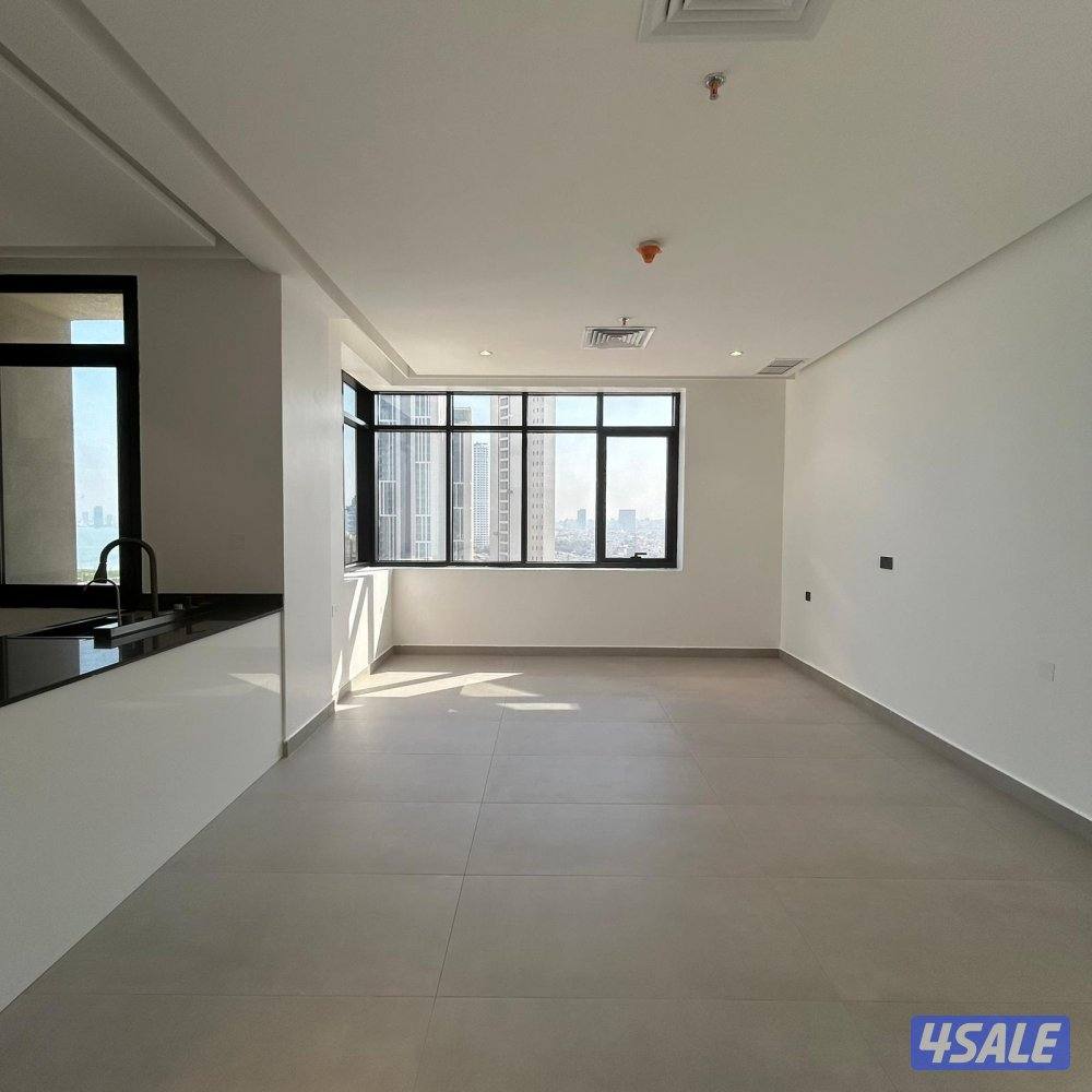 شقة بإطلالة بحرية نصف مفروشة للإيجار في ضاحية حصة المبارك1