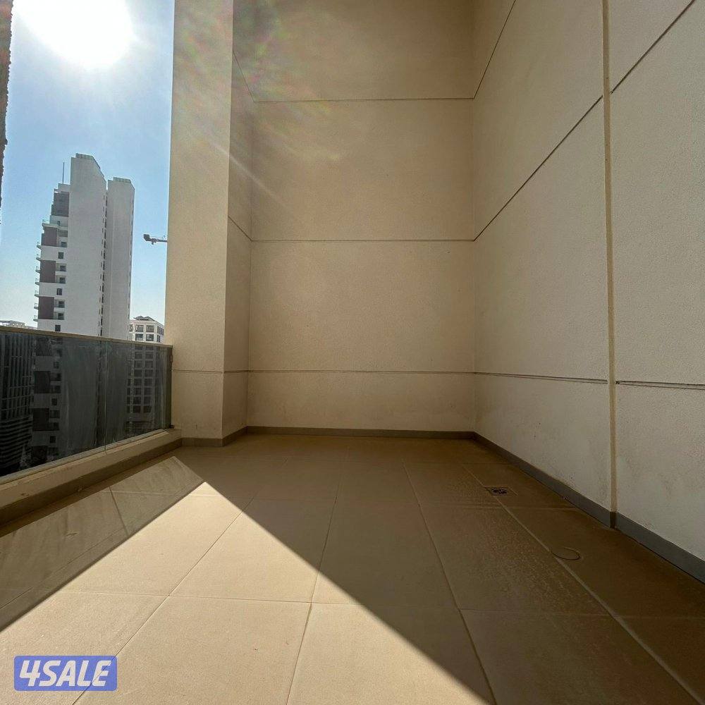 شقة بإطلالة بحرية نصف مفروشة للإيجار في ضاحية حصة المبارك7