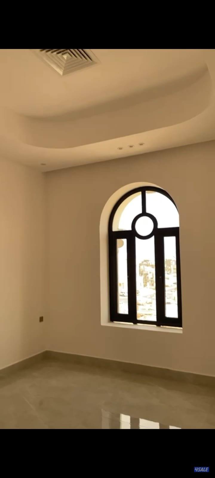 شقه للايجار بروف بالمطلاع n53