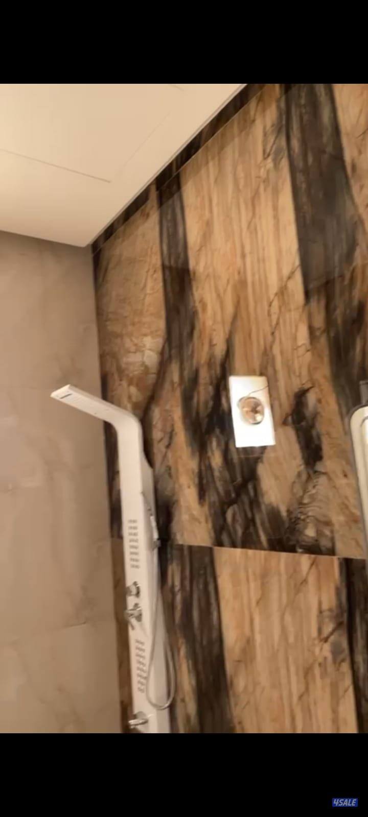 شقه للايجار بروف بالمطلاع n56