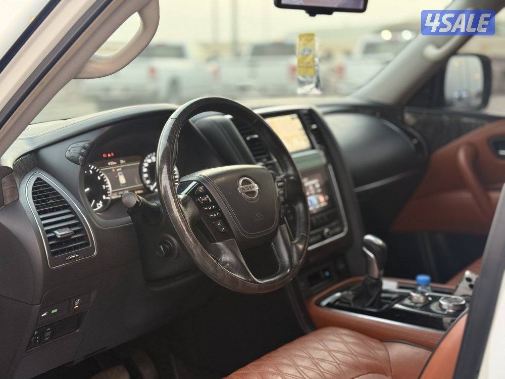 نيسان باترول بلاتينيوم سيتي 8 سلندر3