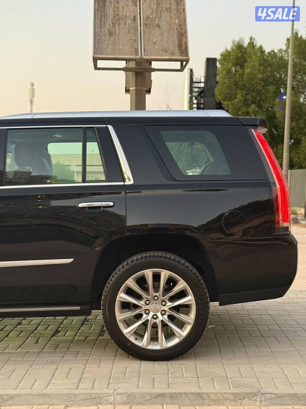 للبيع اسكاليد2