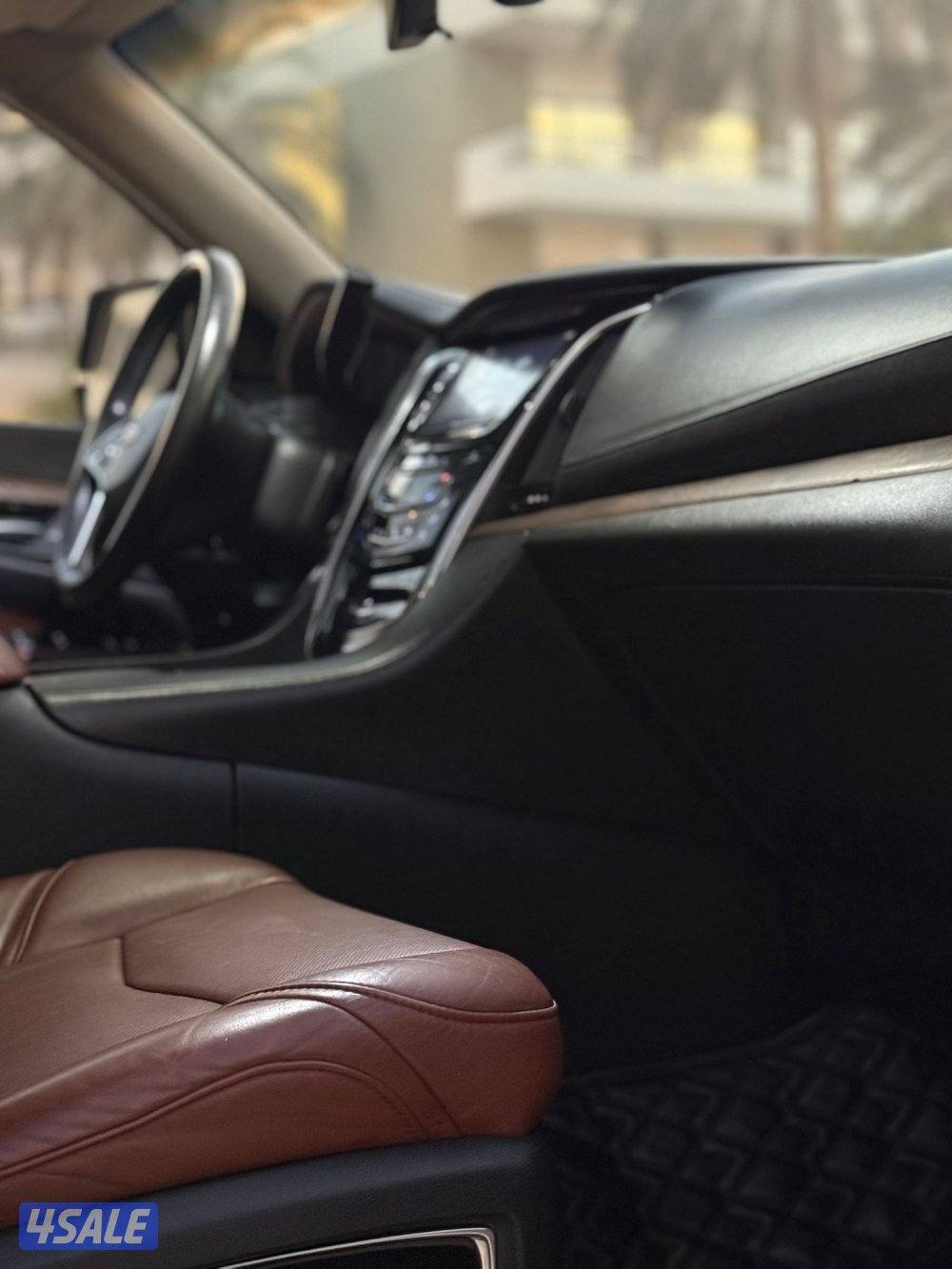 للبيع اسكاليد8