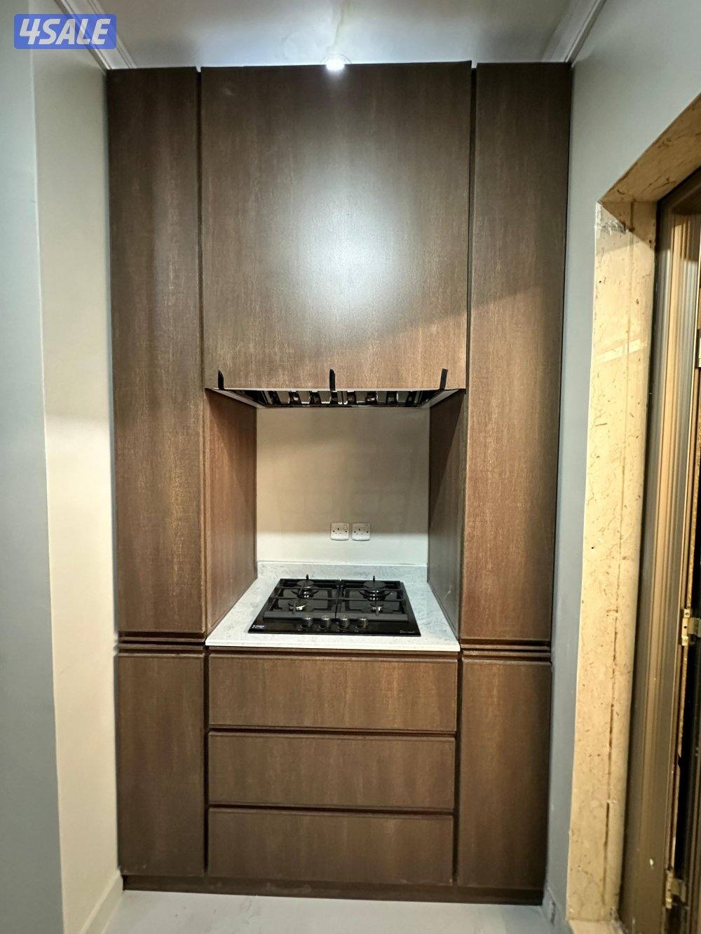 all type of kitchenhood work hotels toilets etc.4