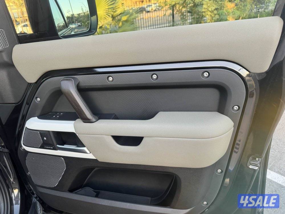 لاند روفر __ديفندر 6 سلندر10