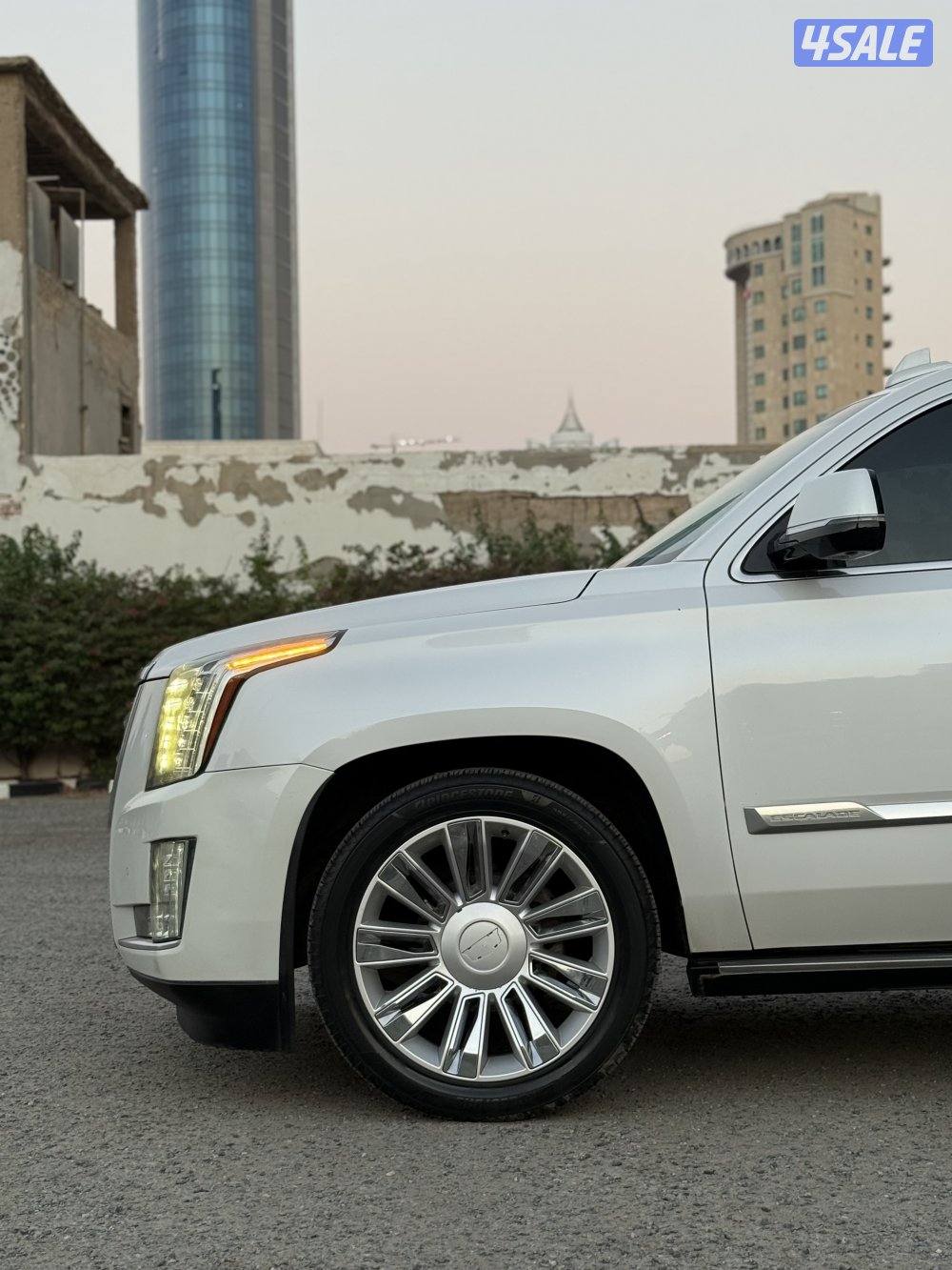 🔺كاديلاك اسكاليد بلاتينيوم 2016 الدرجه الاولي 🔺4