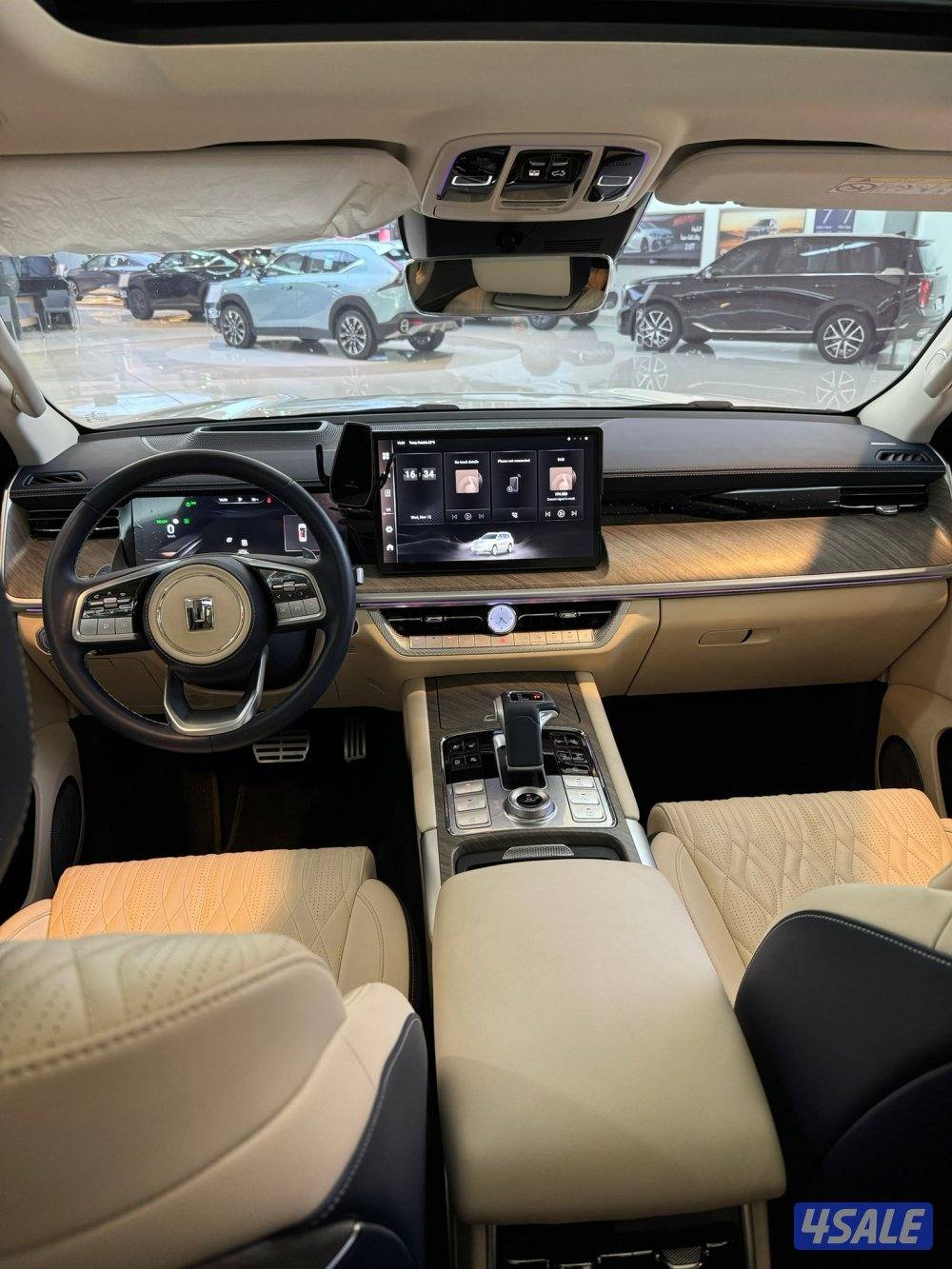 هافال TANK 500 V65