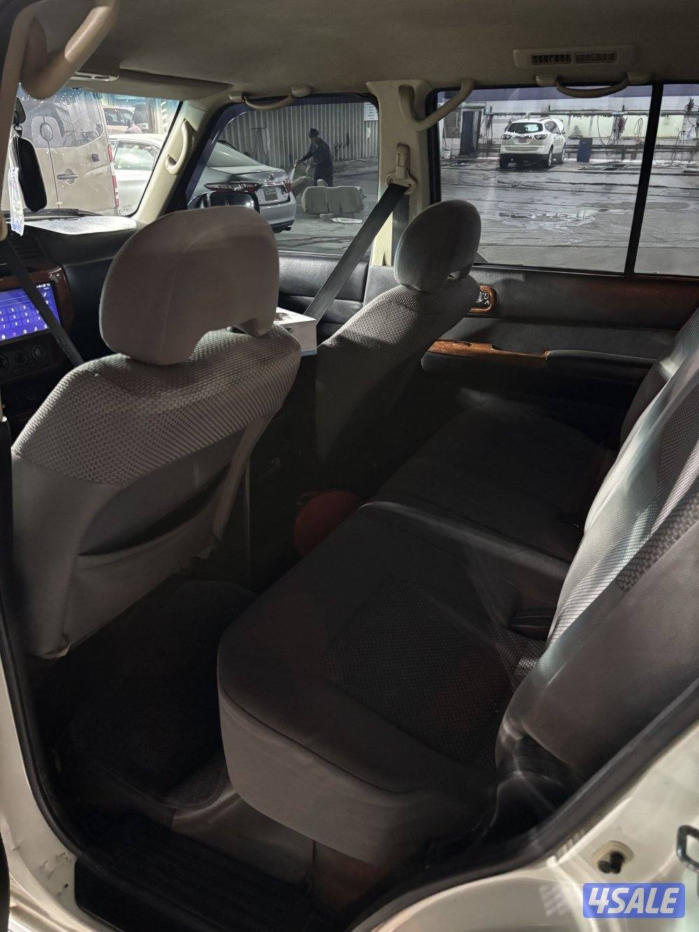 سفاري ٢٠٠٩ قير عادي اساس3