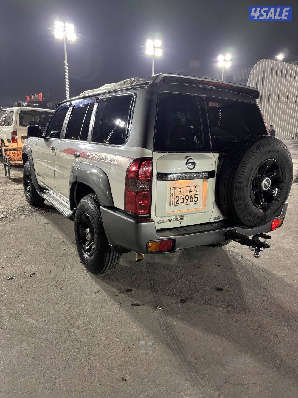 سفاري ٢٠٠٩ قير عادي اساس7