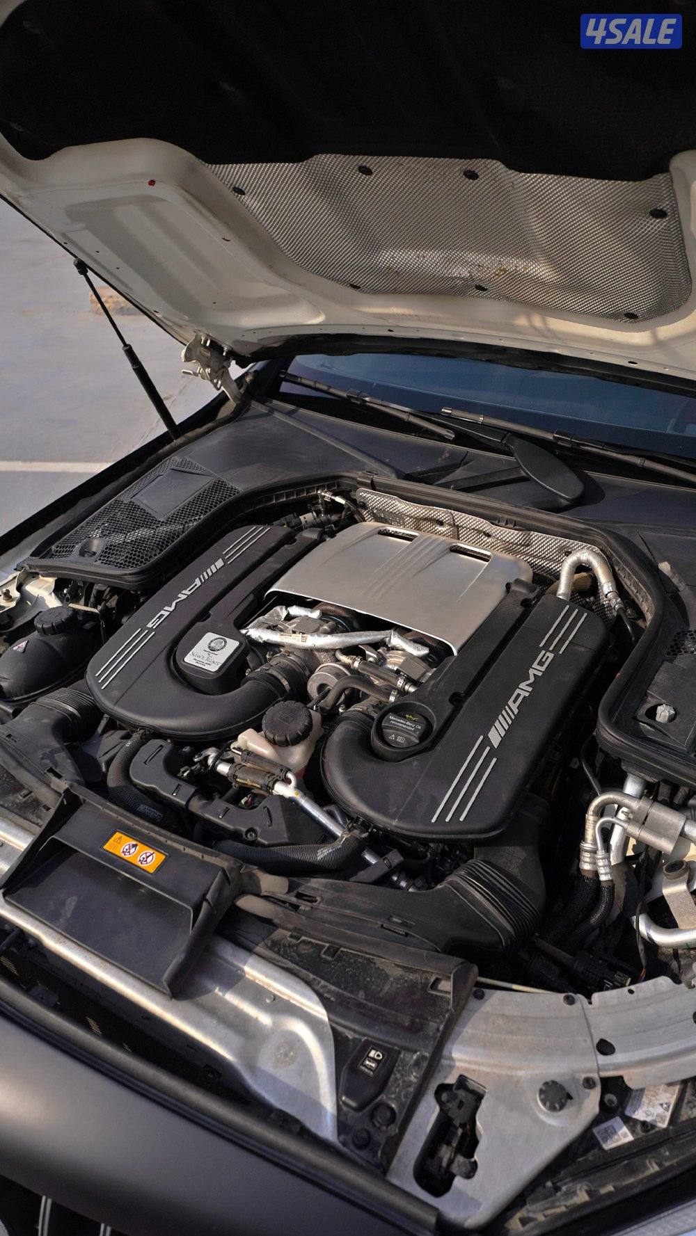 للبيع مرسيدس سي ٦٣ إس موديل ٢٠٢٠ وراد ألمانيا ماشي ٨٠0