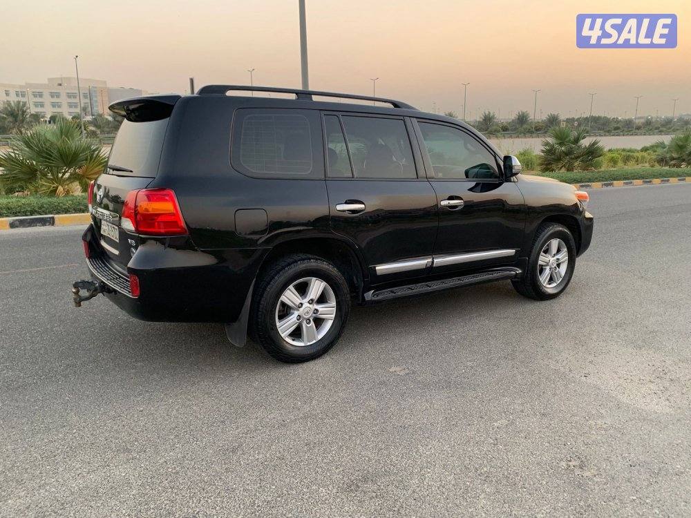 لاندكروزر 20135