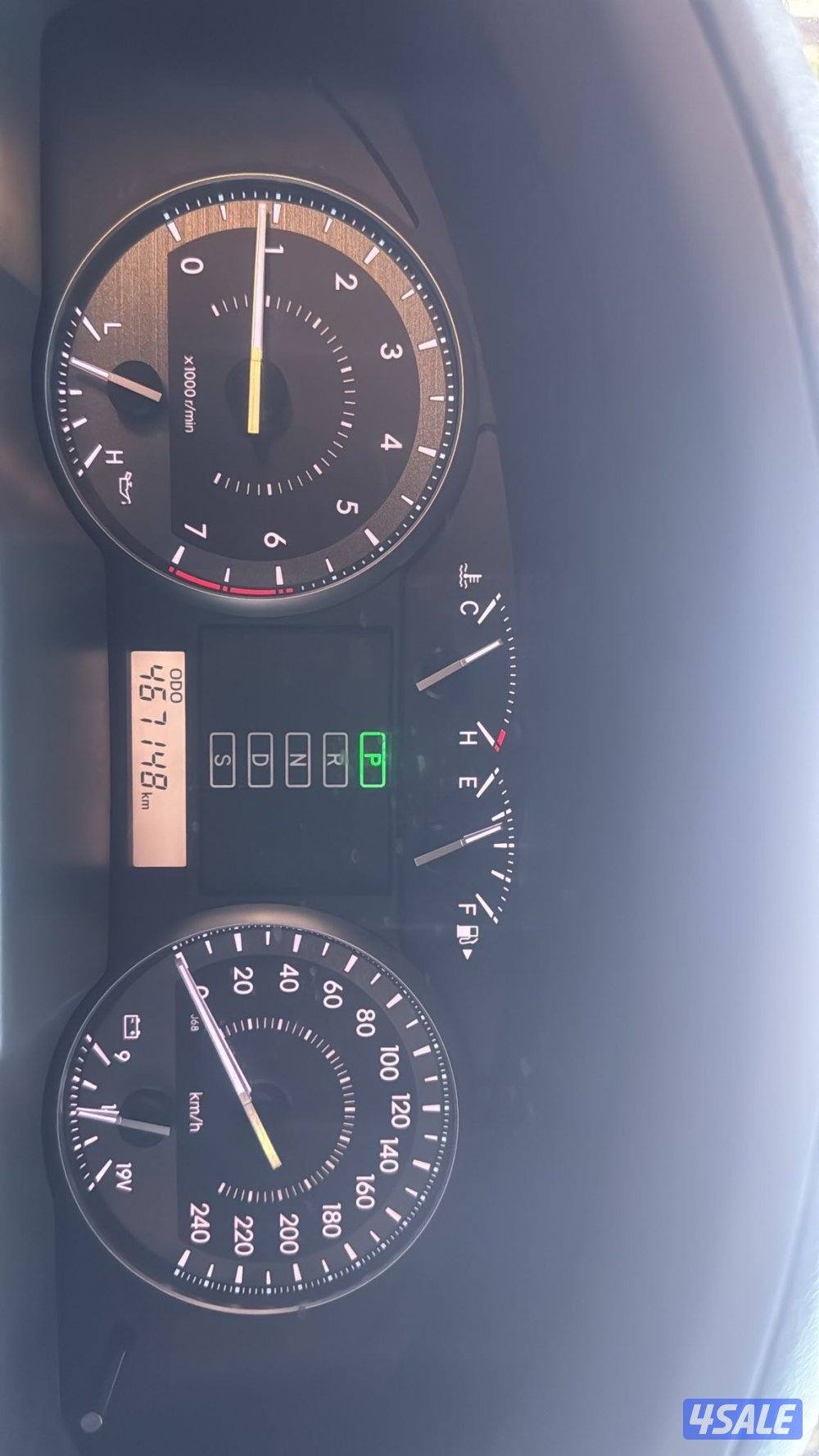 لاندكروزر 20145