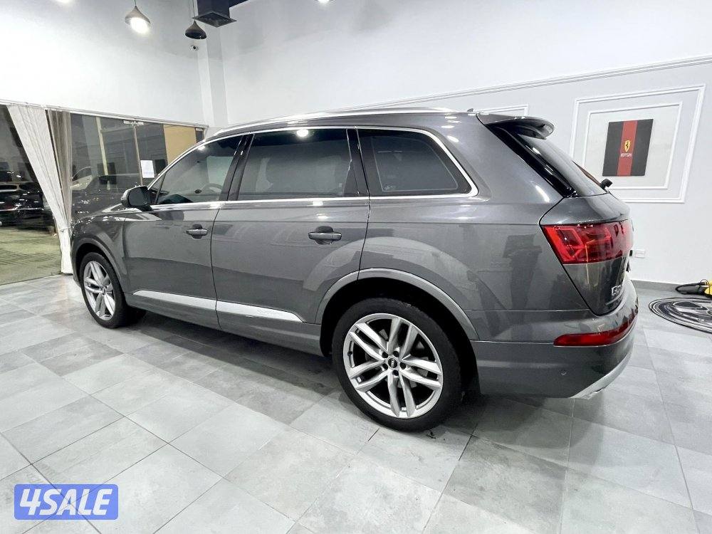 Audi Q7- 20196
