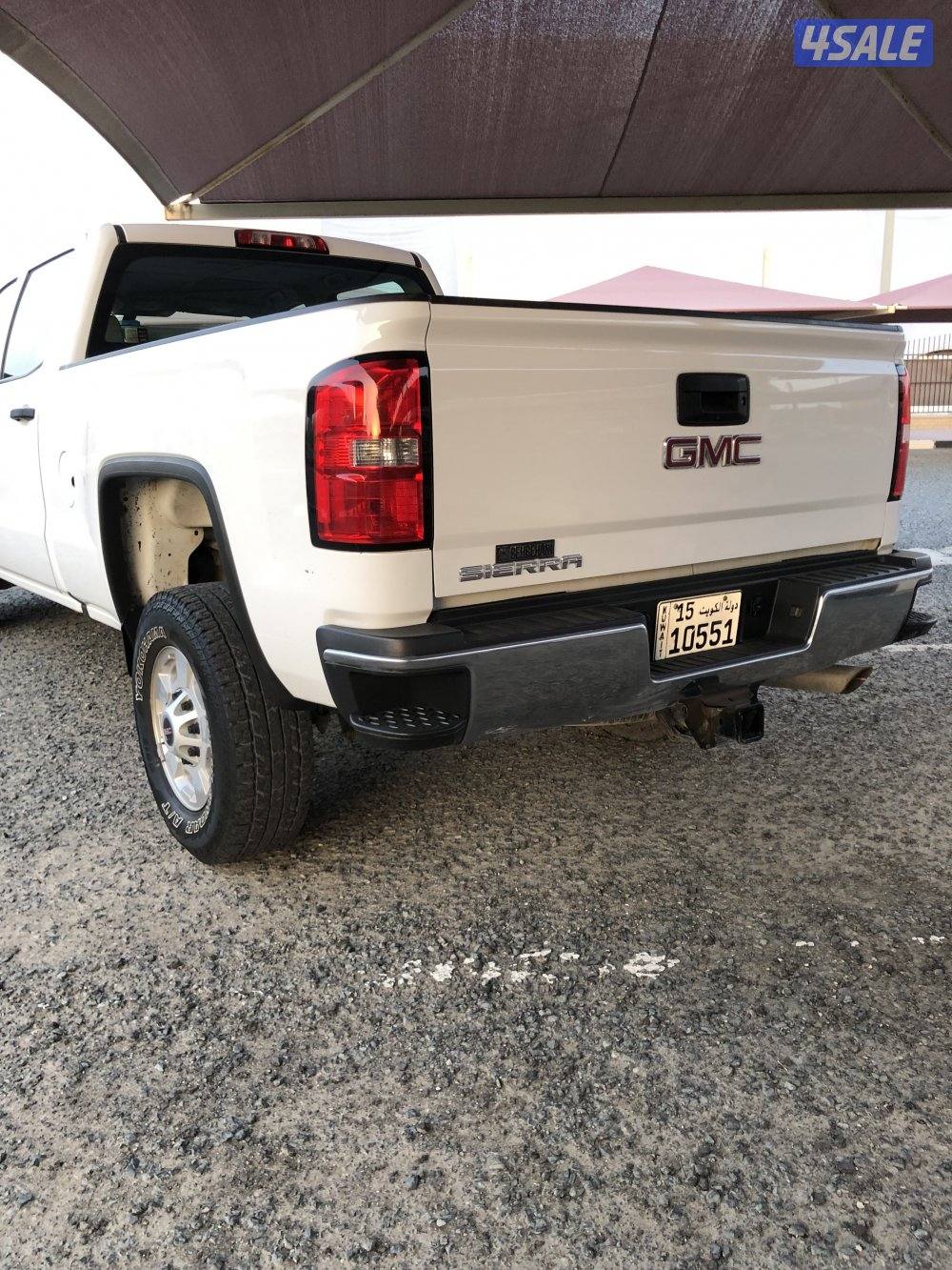 للبيع سيرا ٢٠١٨ HD 2500 شاشة كبيرة سناسر دبل ارضي - شرط الفحص عداد ٣٢٠4