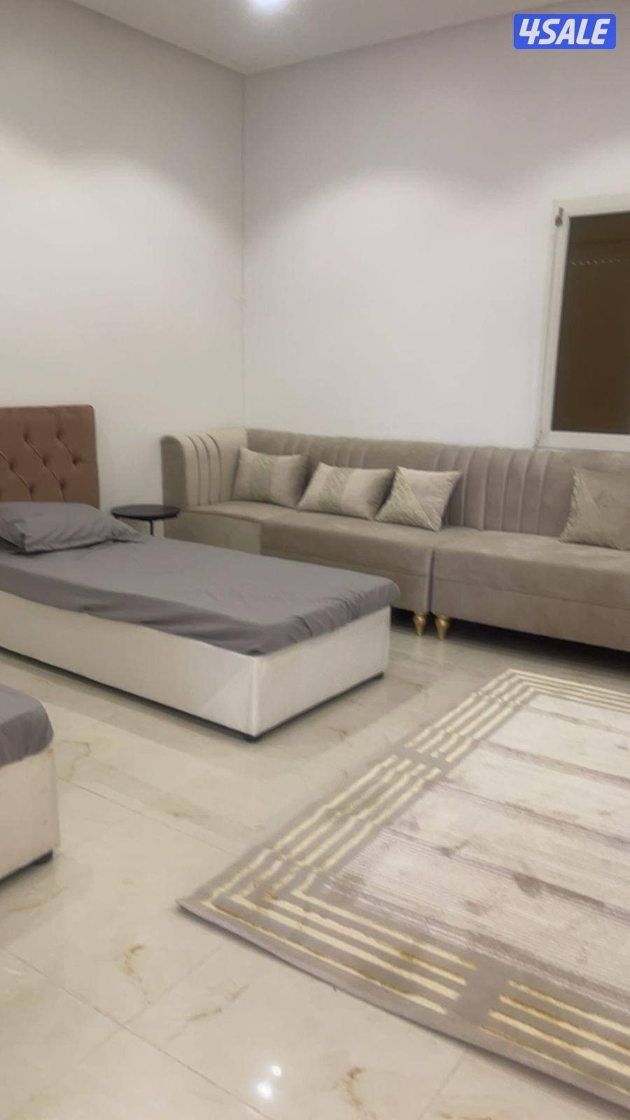 العبدلي قطّعه ٦  ( ٧ غرف  ٣ حمامات  للتواصل وتس اب اجار يومي فقط )5