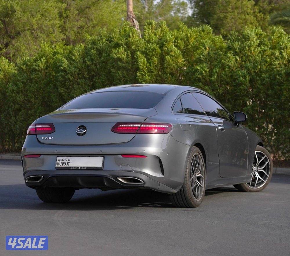 mercedes E200 coupe , AMG kit4