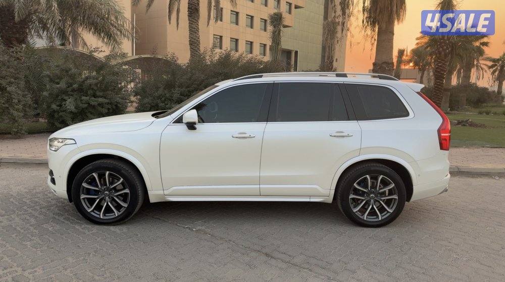 جيب فولفو XC902