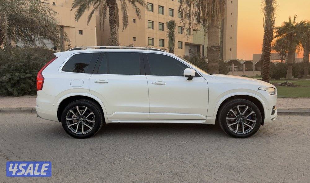 جيب فولفو XC903