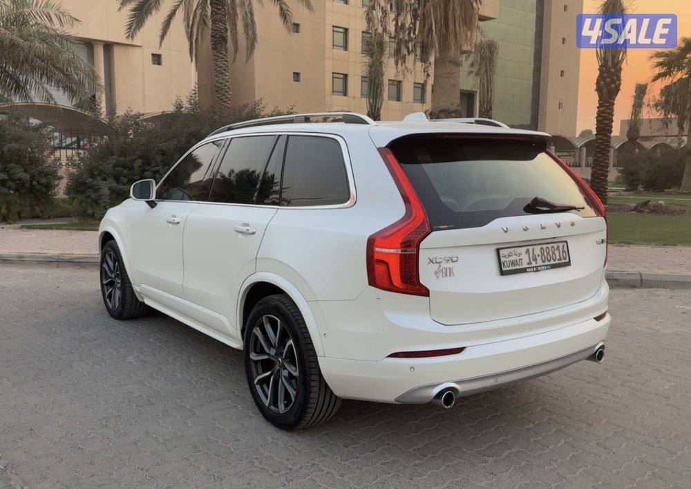 جيب فولفو XC905